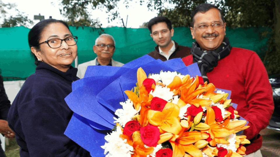 Delhi INDIA Meeting CM Kejriwal met Mamata Banerjee  before India Alliance meeting