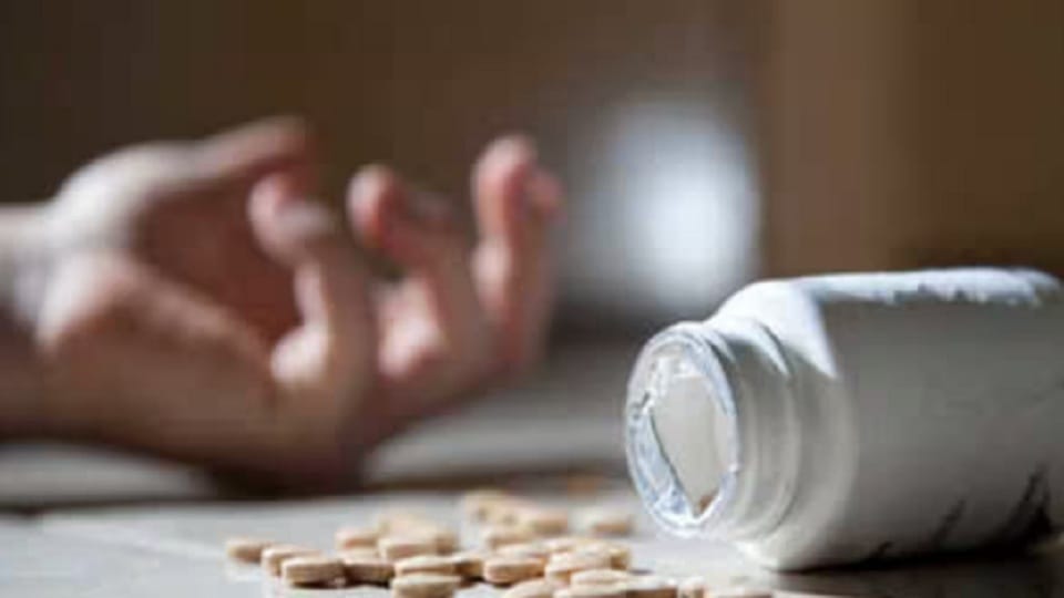 Newly married woman commits suicide by consuming poison in haldwani
