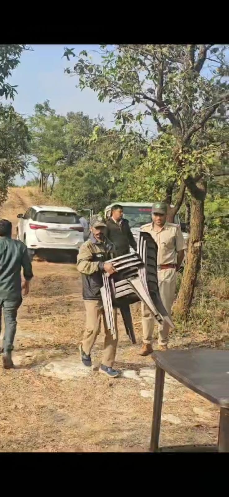 MP News: Former minister Shah held chicken party with friends in Tiger Reserve despite ban, Delhi complains