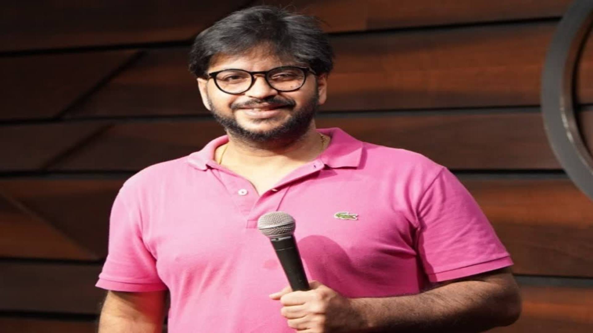 Comedian Sundeep Sharma Slams Noida Cops For Claiming He Confused Mobile Phone With Gun