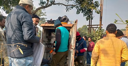 Bihar: Thieves stole signal cable on Samastipur railway section; Railway passengers, train late, railway team