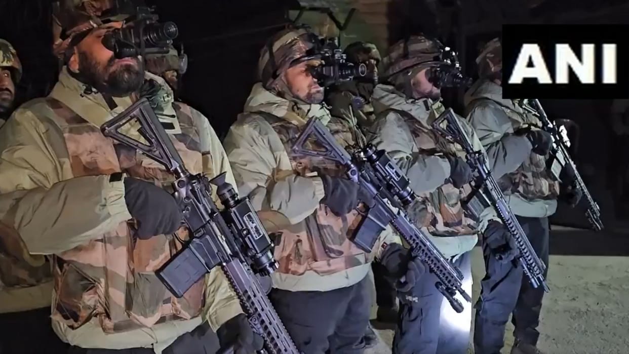 Amid harsh weather, Indian Army stands resolute in Uri sector with night vision devices along LoC