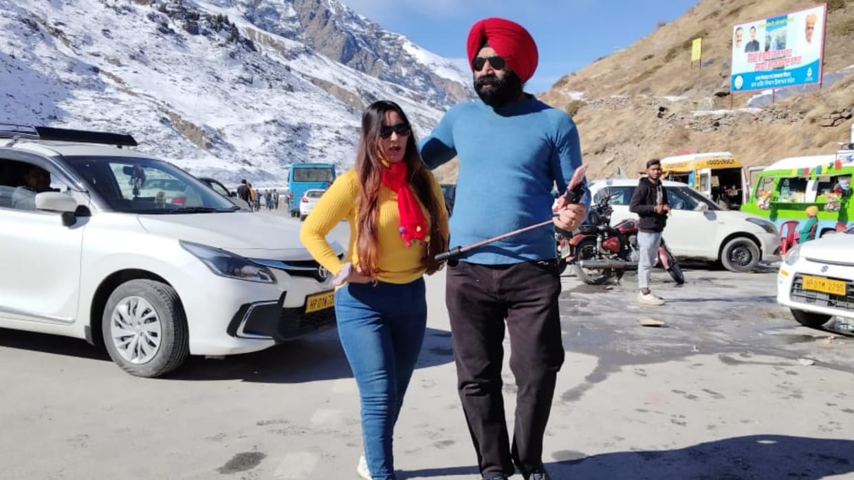 christmas 2023 and New Year 2024 Celebration by Tourists in Himachal Pradesh