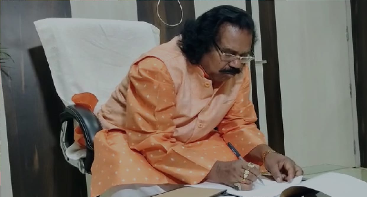 Chhattisgarh News: CG Tribal leader Nandkumar Sai resigns from Congress