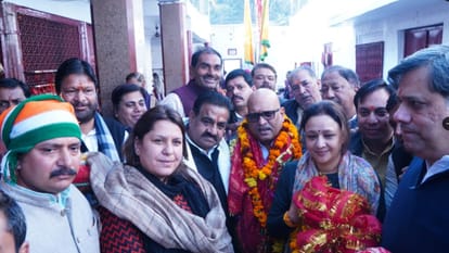 UP Jodo Yatra: कांग्रेस ने शुरू की यूपी जोड़ो यात्रा, शाकुंभरी देवी मंदिर से हुई शुरुआत Congress starts UP Jodo Yatra from Saharanpur.