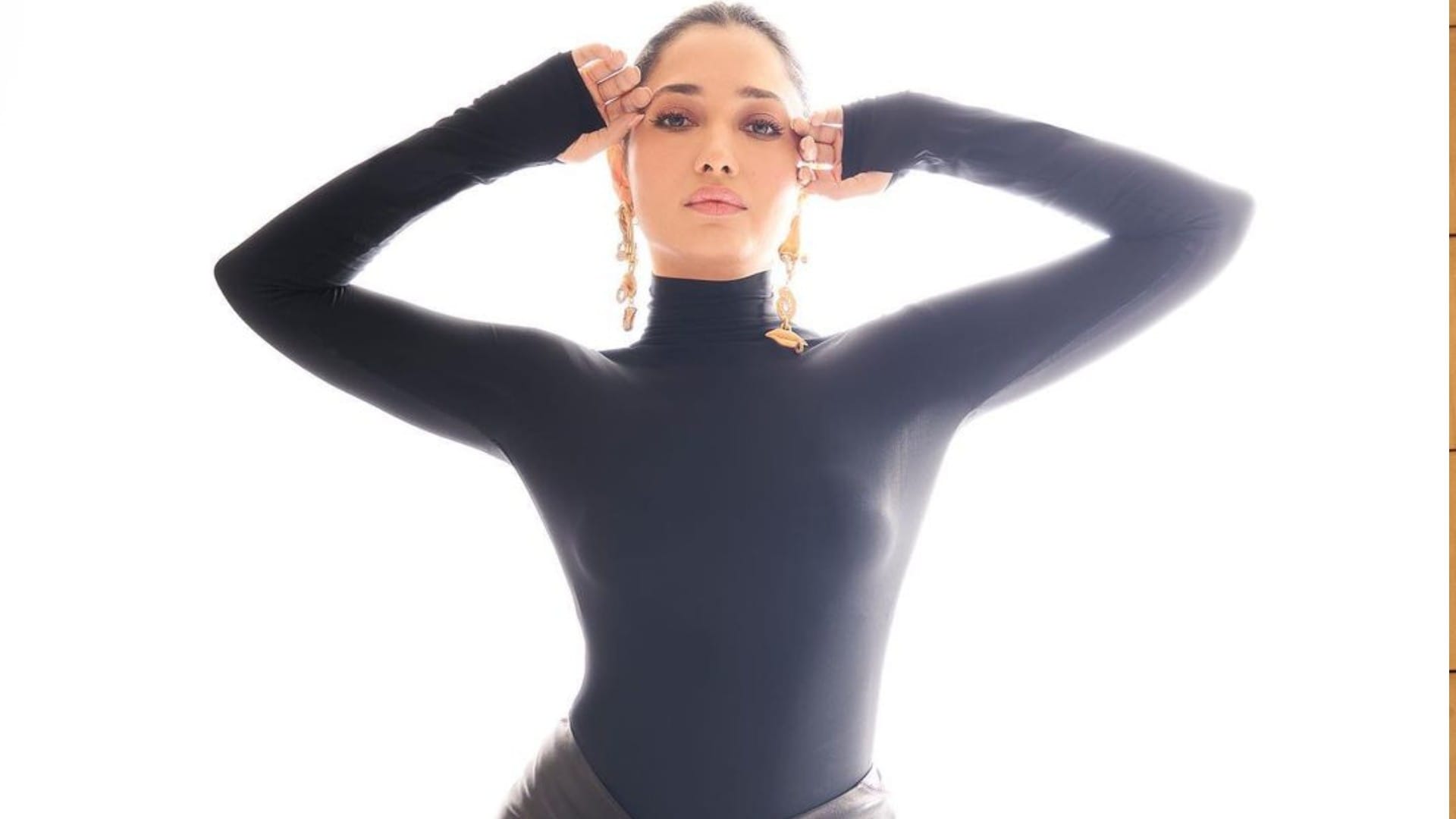 Famous Actress Tamannaah Bhatia Six Glamorous Looks This Year see Photos and read details here