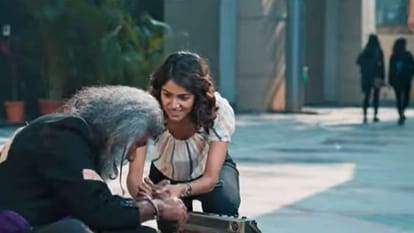Hey Kameeni Review Another average film from Jio Cinema do you remember Mani Shankar of 16 December