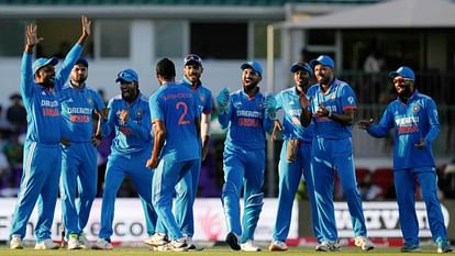 IND vs SA: दक्षिण अफ्रीका में पांच साल बाद वनडे सीरीज जीता भारत, सैमसन के शतक बाद अर्शदीप ने बरपाया कहर IND vs SA India won ODI series in South Africa after 5 years Arshdeep wreaked havoc after sanju Samson century