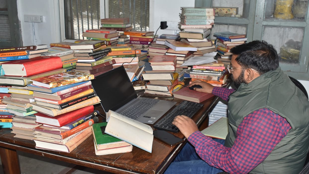 Now you will be able to study Vedas and Puranas with one click, manuscripts and texts are being digitized.