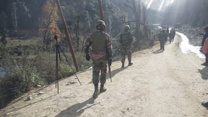 Around 30 Pakistani terrorists suspected to be active in Rajouri Poonch sector Defence sources