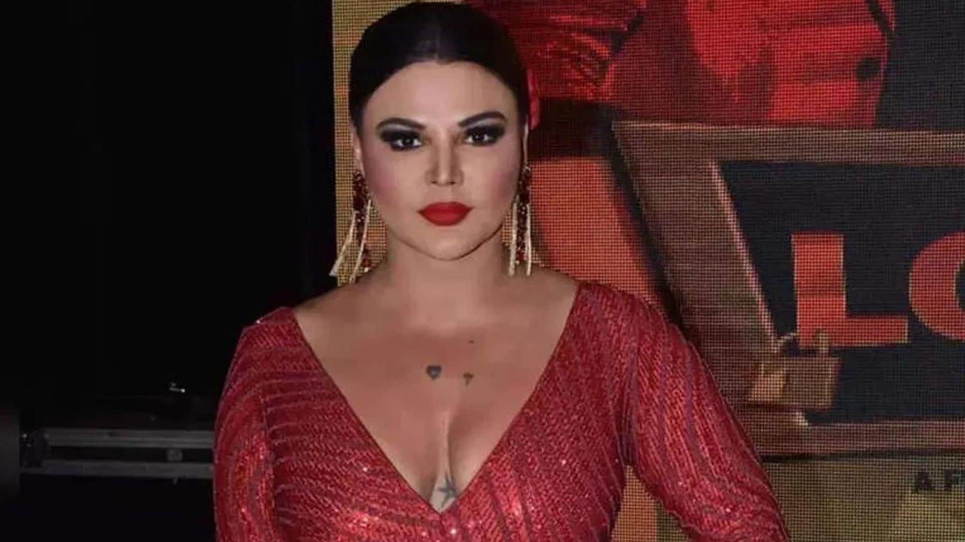 Bigg Boss Controversial Contestants Dolly Bindra Veena Malik Rakhi Sawant Swami OM Imam Siddique