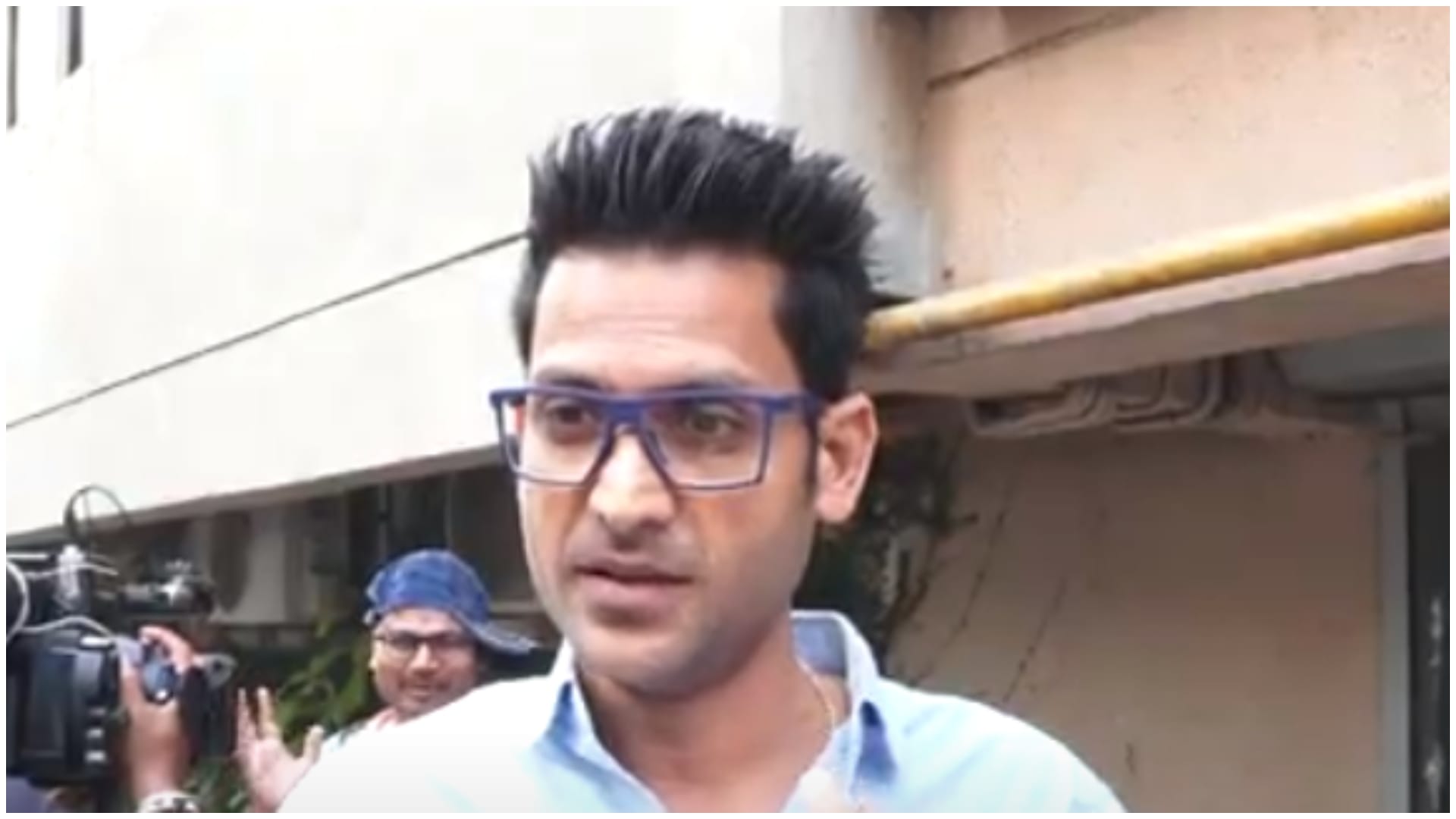 Salaar Part 1 Ceasefire PUBLIC REVIEW: OF MOVIE SALAAR: Prabhas Prithviraj Sukumaran Prashanth Neel Movie