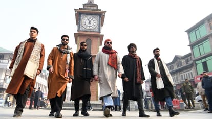 srinagar: Ramp walk at Lal Chowk PM Modi cutout worn with cashmere pheran