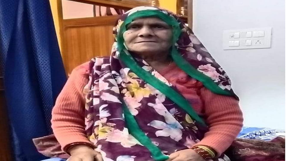 78 year old Maya used to help poor while alive donated her organs after her death in Delhi