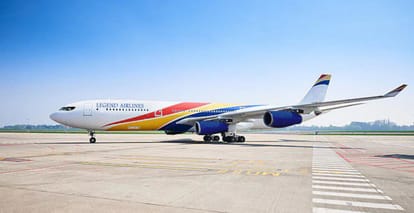 Mumbai airport Plane with more than 300 passengers mostly Indians from France Latest News Update