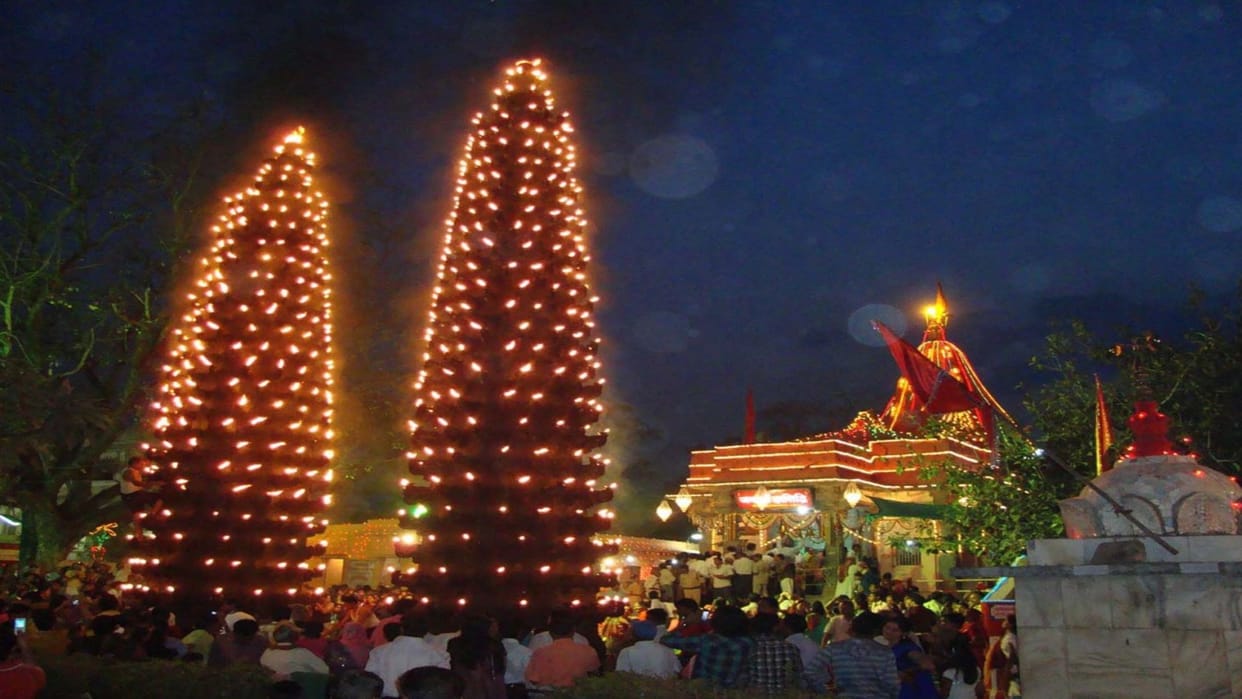 Booking of Mangalnath Bhaat Puja and Harsiddhi's Deepmalika is full in Ujjain
