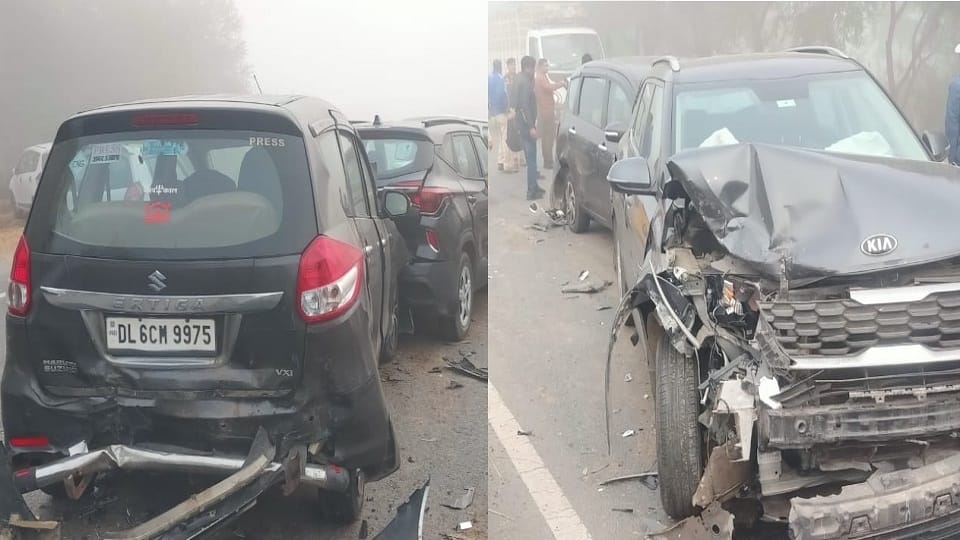 Accident on Hisar Delhi Highway, Six vehicles collided one after other, accident occurred due to dense fog