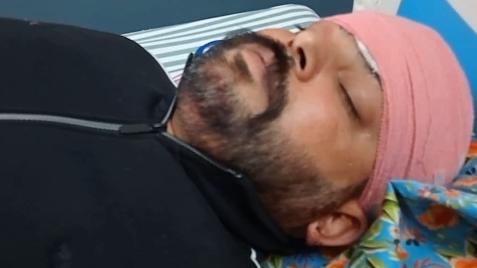 Policeman attacked with sharp weapon in Moga