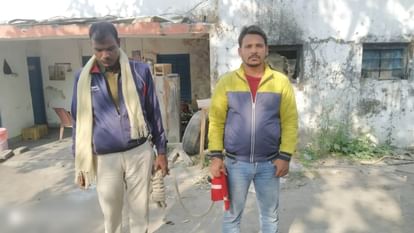 Attack on police team that went to arrest smack dealer in Gopalganj, one accused arrested; two absconding
