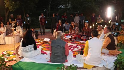 gita jayanti event iim bhagavad gita lessons by professor himanshu rai