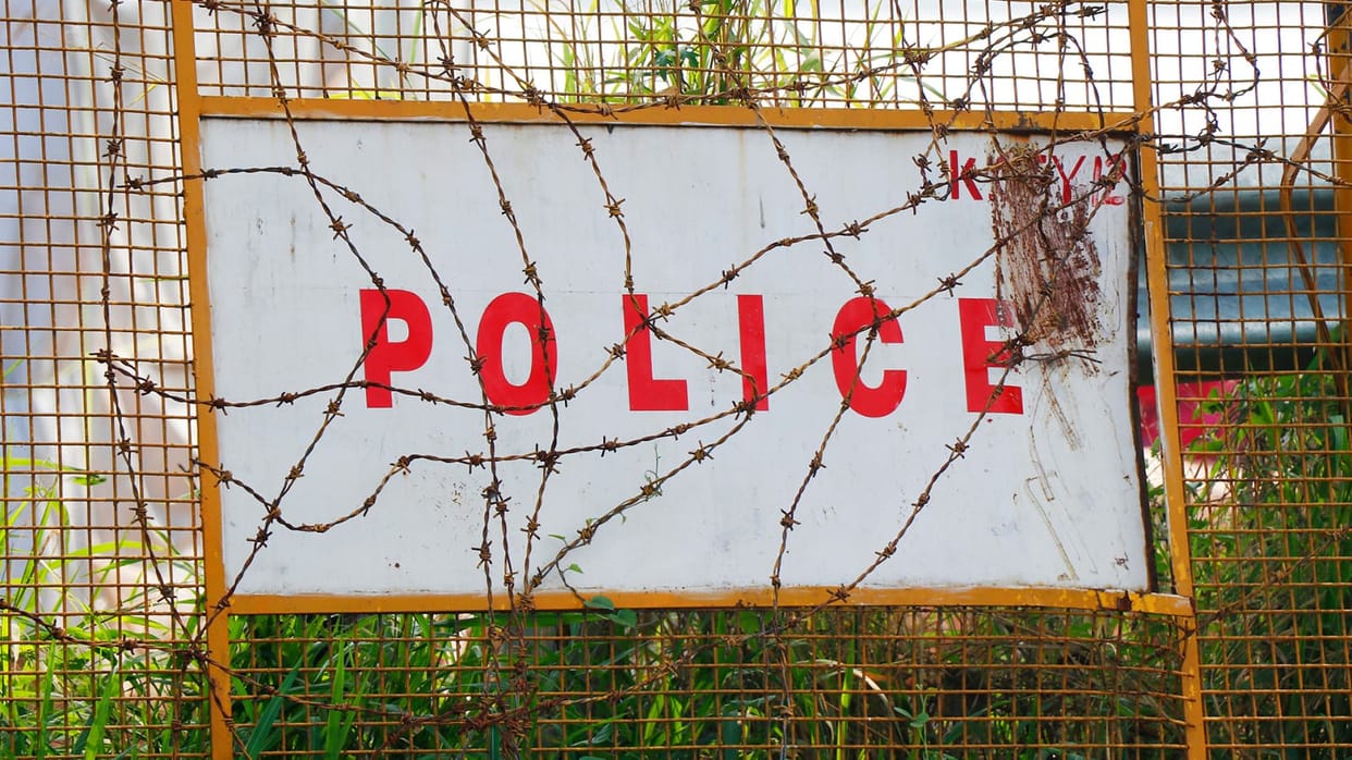 Bihar Police failed to stop crime in patna,Young man murdered near his house.