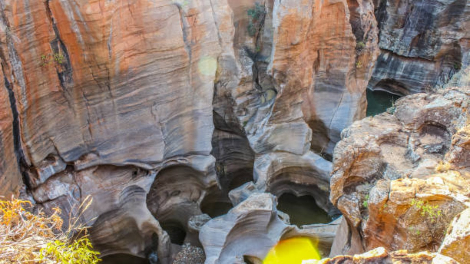 Mysterious Place of World scientists could not lift the secrets know about these places