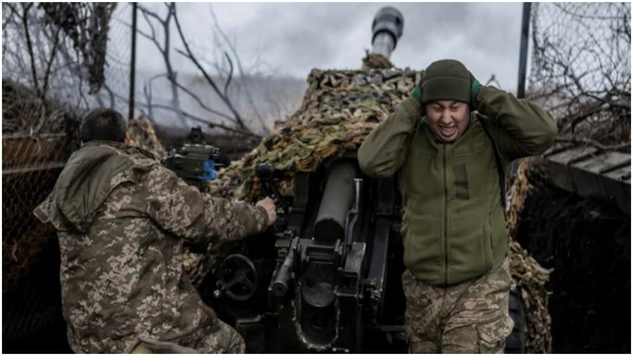 Ukraine detains defence official of embezzling USD 40mn in artillery deal