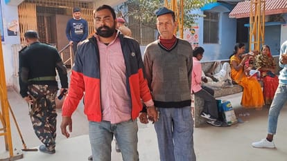 Bihar News : सोनपुर मेला के थिएटर में आई थी डांस करने, अगवा कर मांगे दो लाख रुपये Bihar News : Dancer of theater of Sonpur fair kidnapped, demanded two lakh rupees.bihar police.