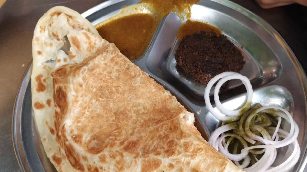 Christmas 2023 simple dinner recipe for Christmas party how to make Rumali Roti and veg kabab