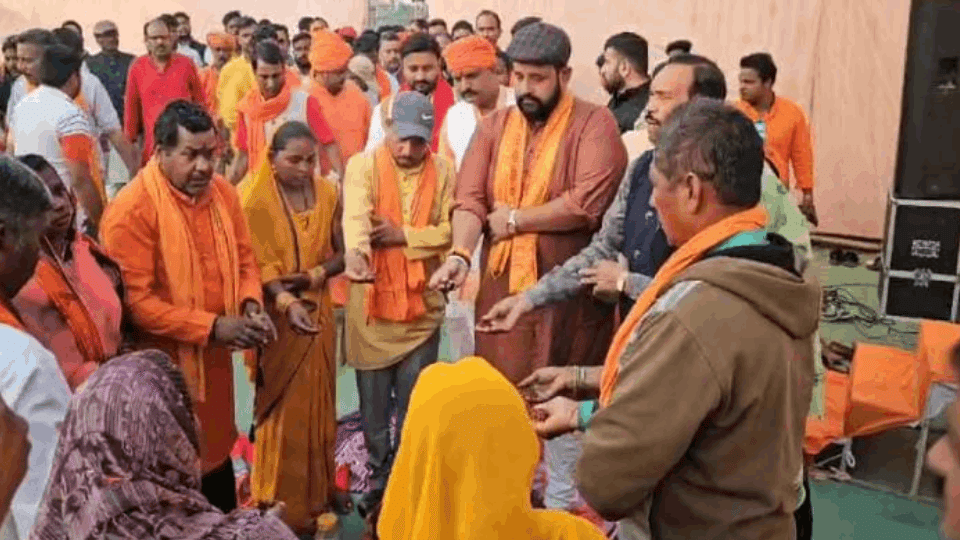 101 families in Korba converted to Hinduism by Dharmasena in korba