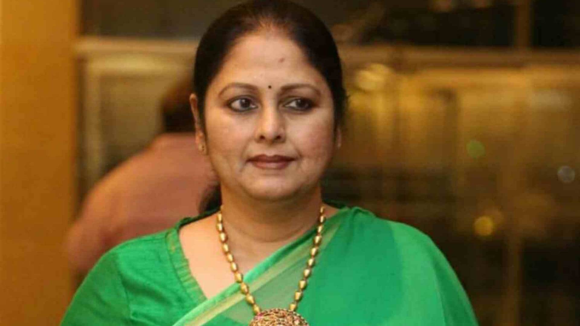 Jayasudha targeted Kangana Ranaut Actress says how can anyone get Padma Shri with just doing 10 films