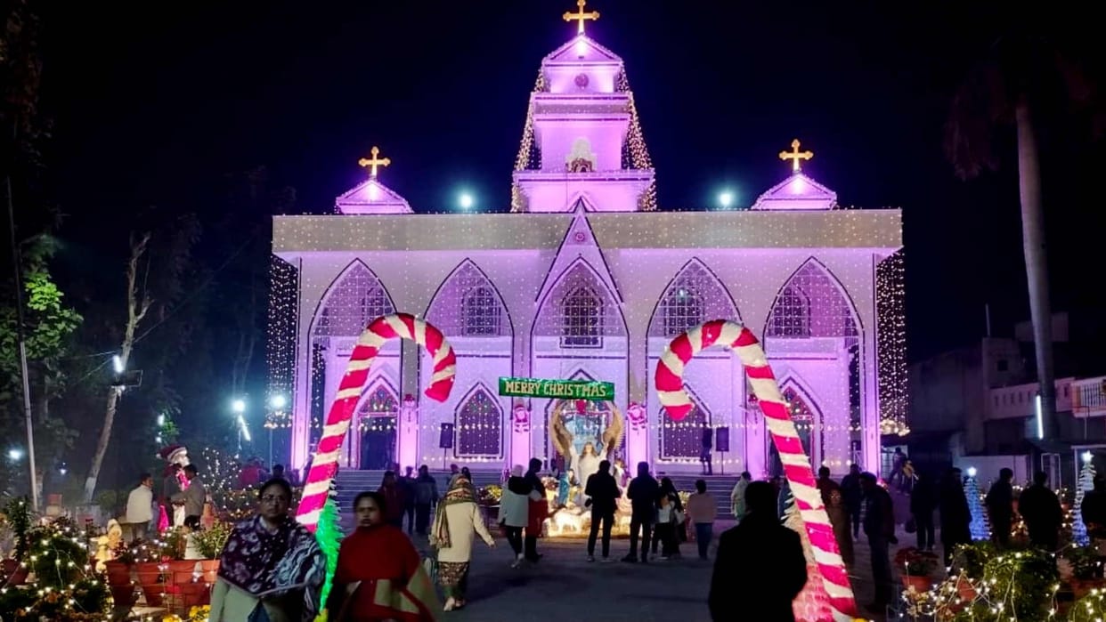 Birth anniversary of Lord Jesus Christ celebrated in all churches of Gorakhpur