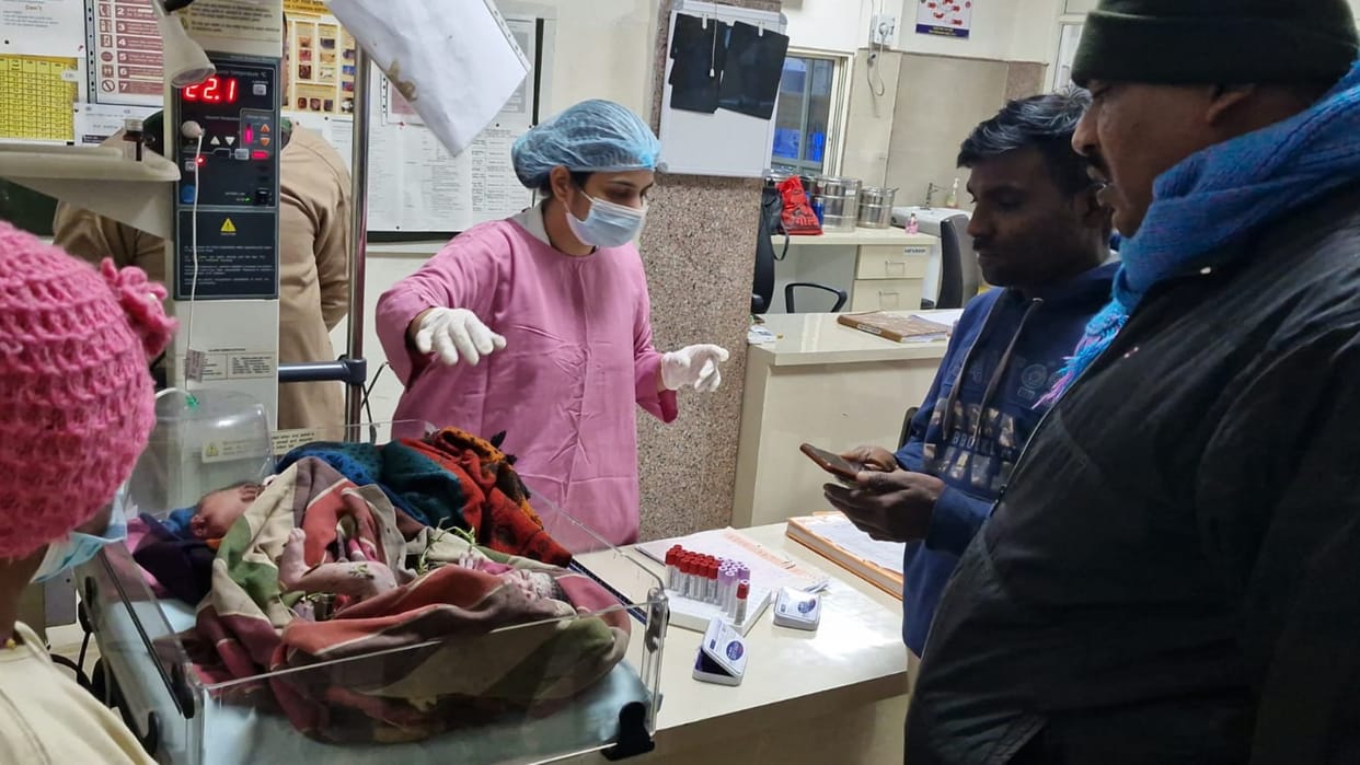 The mother who threw the newborn baby suddenly reached the police station