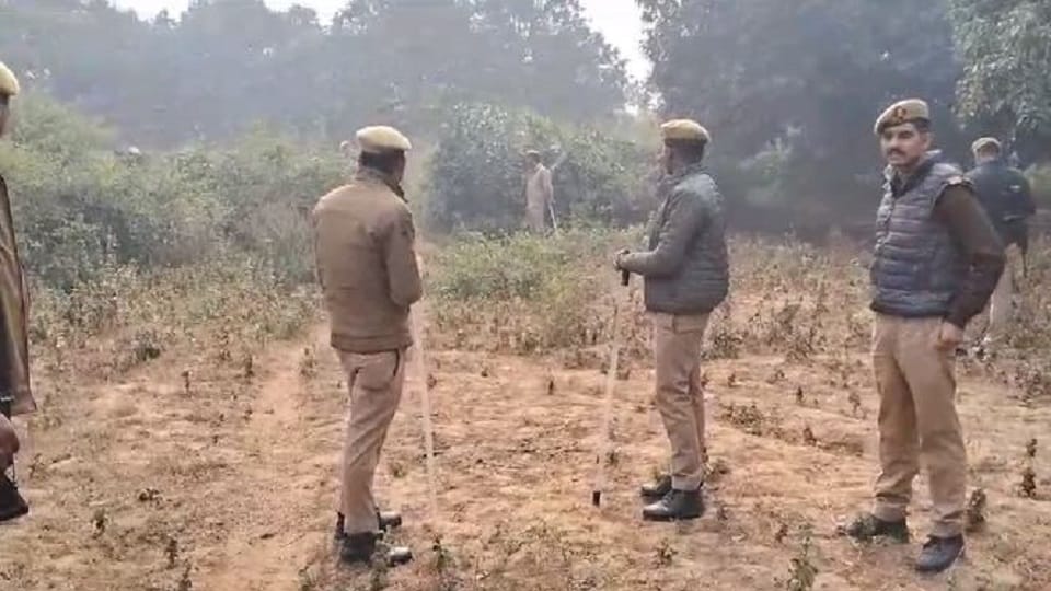 Girl not identified police performed her last rites in Bareilly