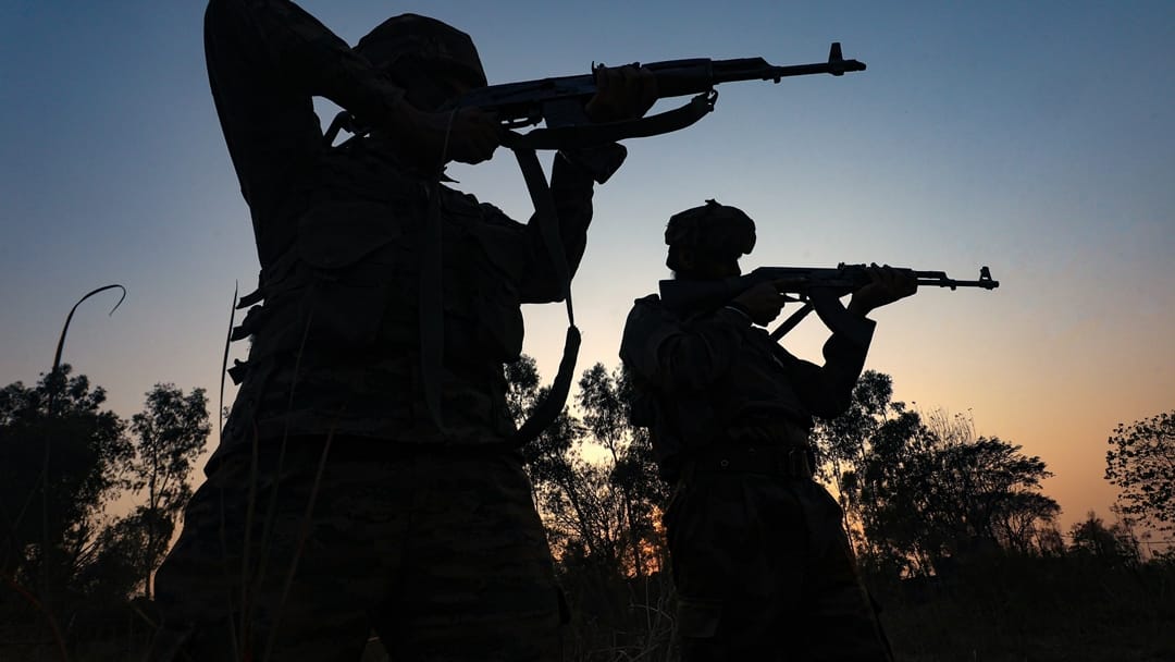 Republic Day: jammu kashmir Impenetrable security grid from IB snipers guarding the  LoC in gurez
