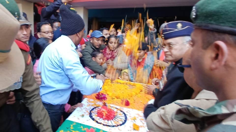 Poonch Attack Uttarakhand Martyr Gautam dead body reached Kotdwar family crying photo