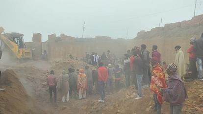 Uttarakhand Roorkee News brick kiln wall collapse many labourers buried under debris and died