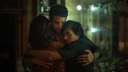 Kho Gaye Hum Kahan Review by Pankaj Shukla Arjun Varain Singh Adarsh Gourav Ananya Pandey Siddhant Chaturvedi