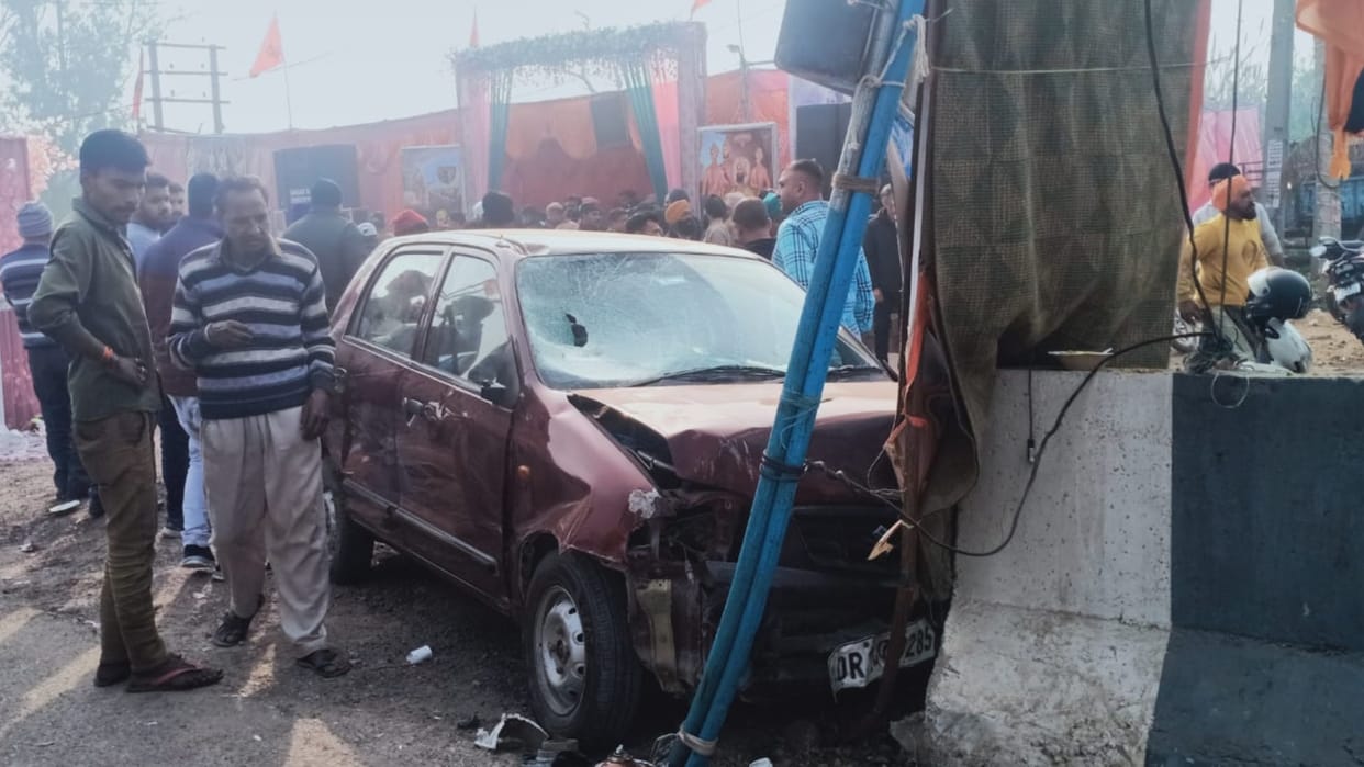 Ambala: People eating langar crushed by uncontrolled car, six injured