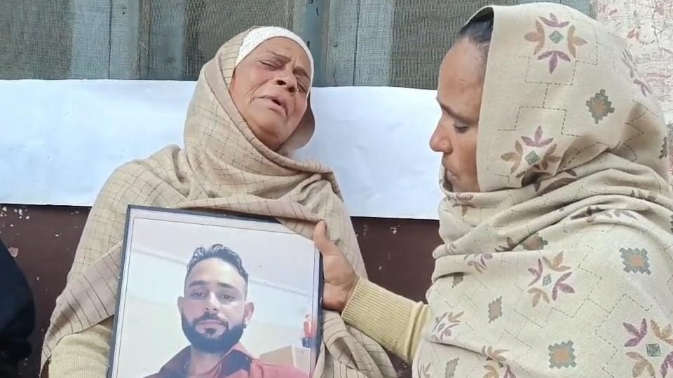 Man of Batala died of heart attack in England