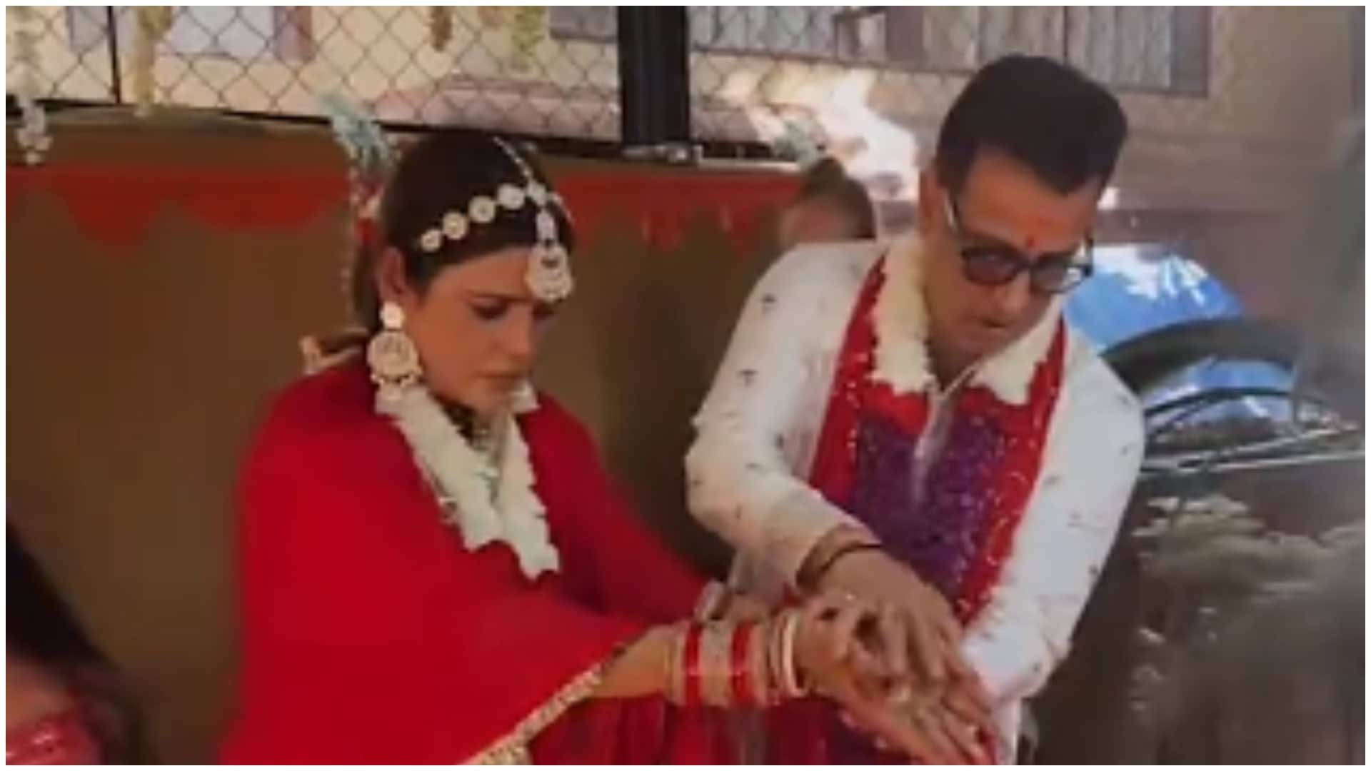 Ronit Roy Wedding: Actor remarry with wife neelam on 20th anniversary liplock video goes viral