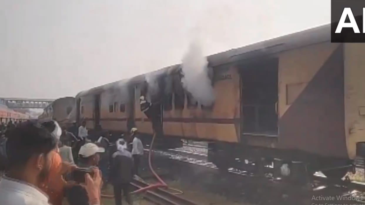 maharashtra nanded fire broke out in passenger train probe underway