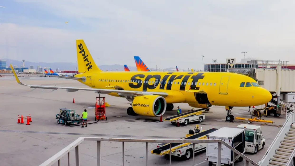 USA six year old boy boarded in spirit airlines wrong flight lands far from destination
