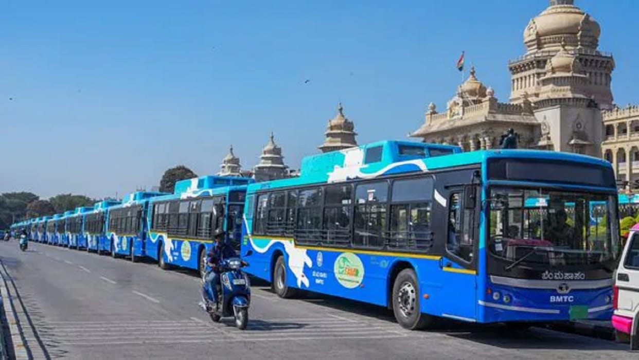 Before Maha Kumbh, five thousand electric buses will be included in UP Roadways