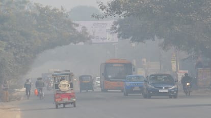 Aligarh city covered with fog