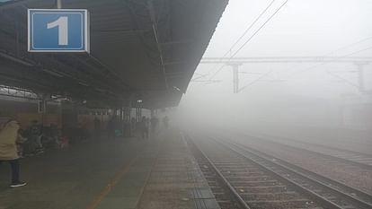 UP Weather Foreacst Today: Fog Alert in Many Districts of Uttar Pradesh, Flights Affected