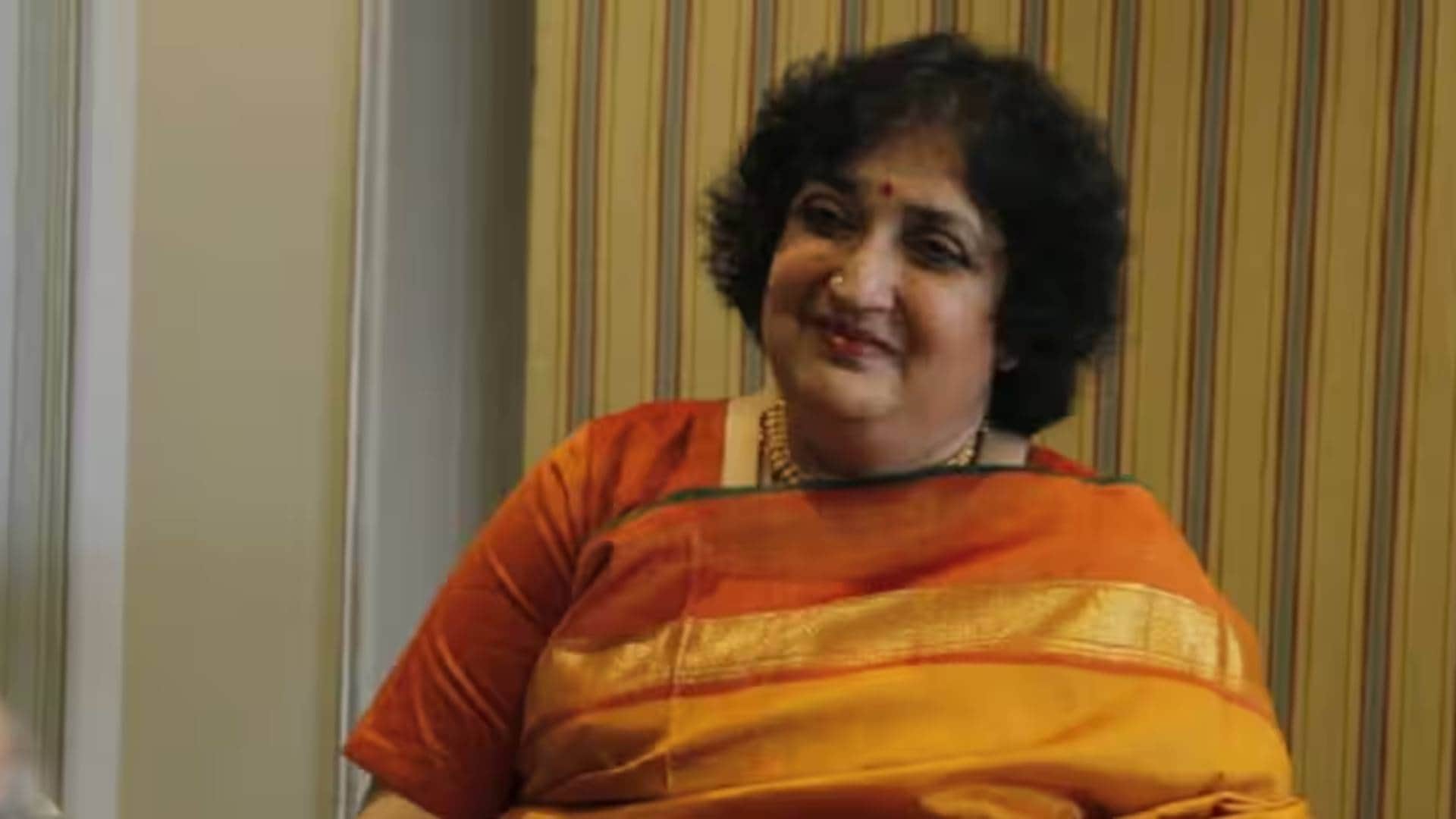 Latha Rajinikanth wife of Rajinikanth granted bail by court in a cheating case connection with Tamil Film