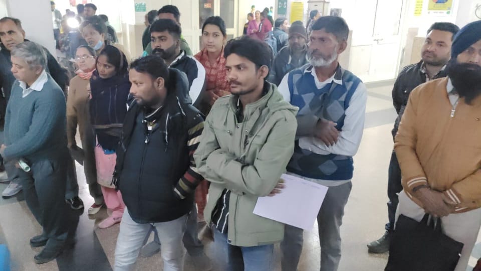 Doctors went on strike for their demands in Panchkula civil hospital