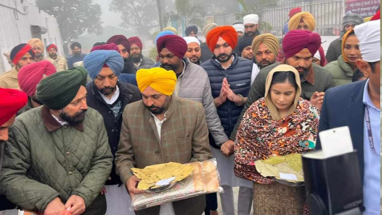 Punjab CM Bhagwant Mann arrives at Shaheedi Sabha in Sri Fatehgarh Sahib