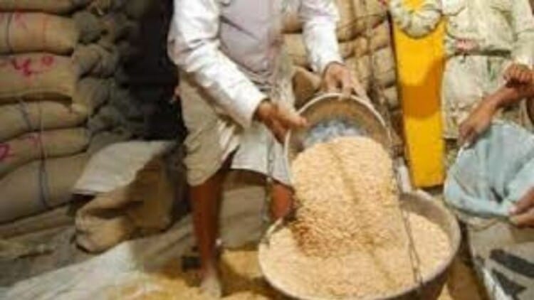 राशन दुकानों की राशि में बड़ी सेंधमारी: प्लानिंग के तहत राशि की गई आहरित, जांच की उठी मांग